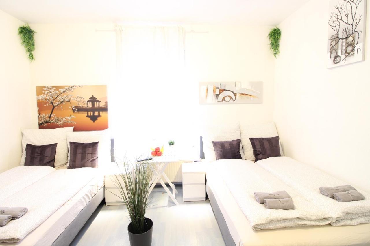 Downtown Apartments Ulm - Im Herzen Von Ulm & Komfortable Boxspringbetten المظهر الخارجي الصورة